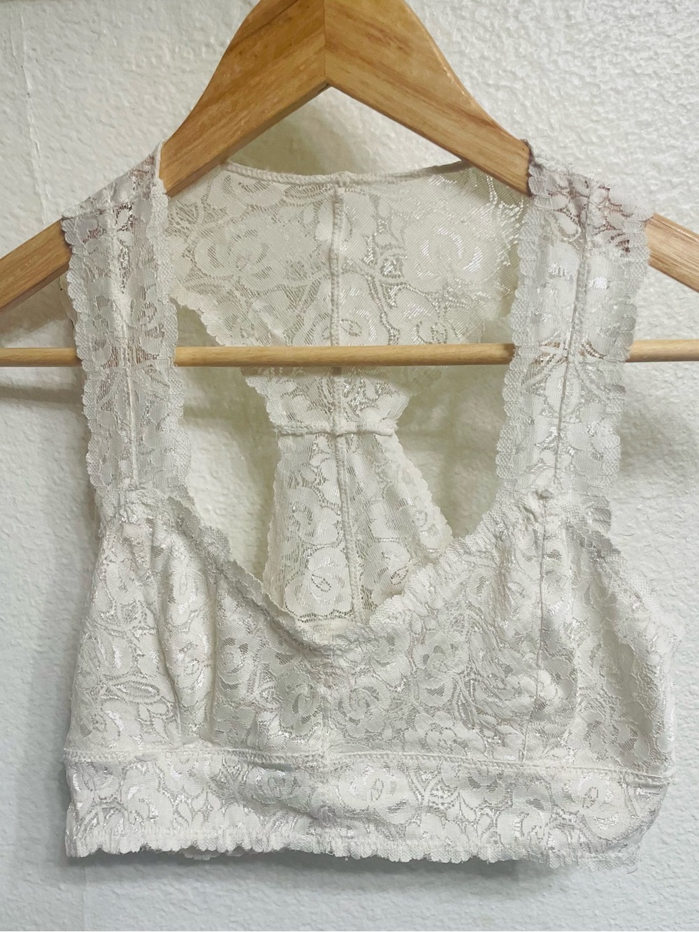 Anemone bralette cream